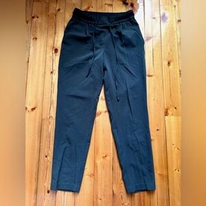 Zara Joggers - Black - size xs